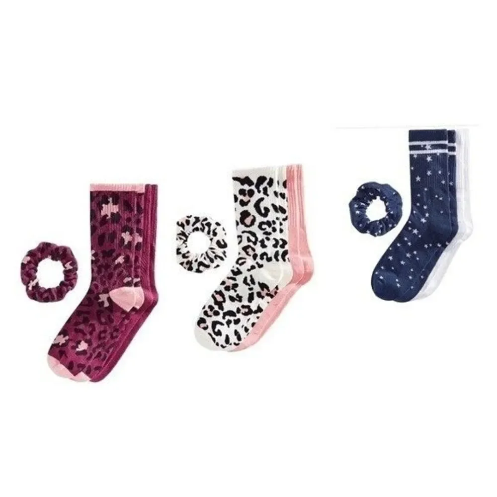 Bundle 6 socks and 3 scrunchies set Jenni Pack Tie Dye size 9-11